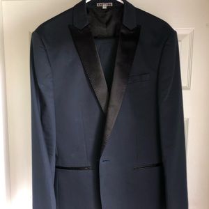 Express photographer suit top and bottom